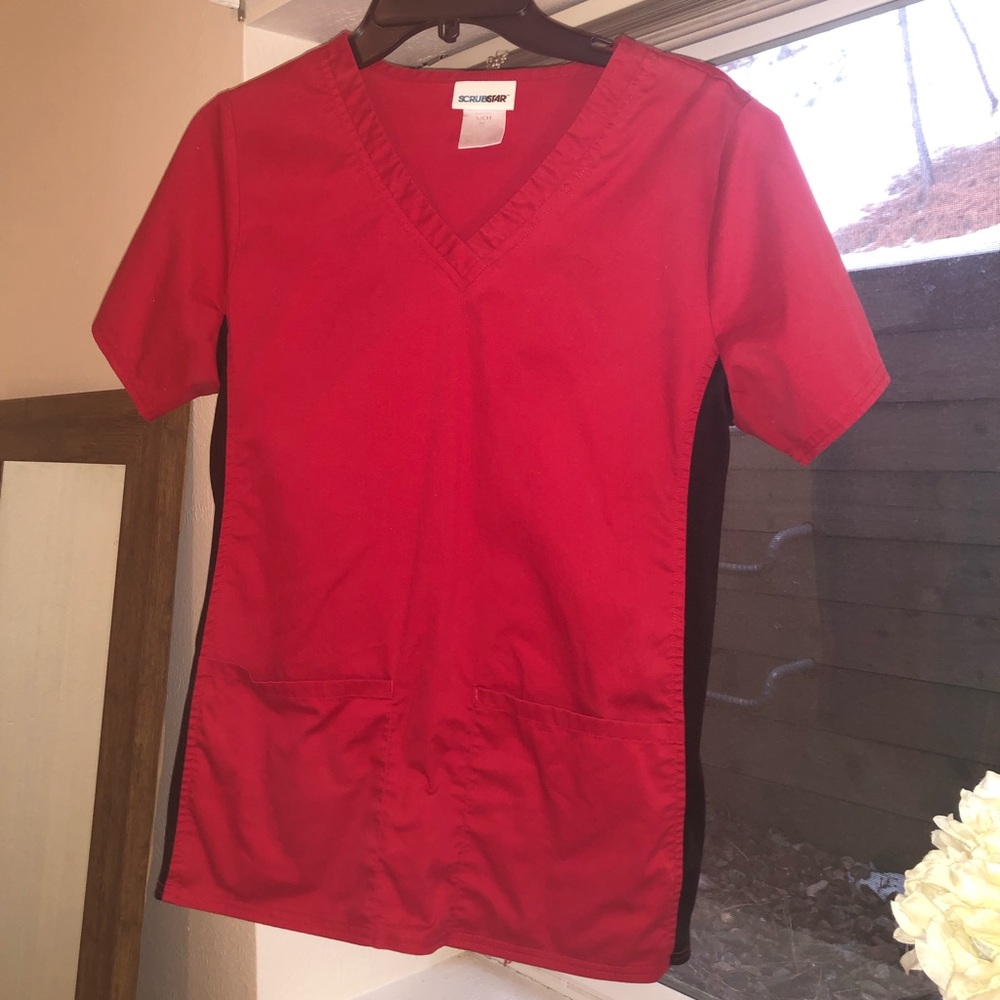 ScrubStar scrub top